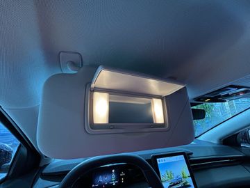 Ford Explorer Select RWD