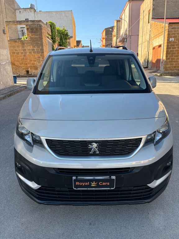 Image of Peugeot Rifter
