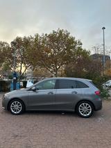 Mercedes-Benz B 200 Progressive MEMORY*AHK*360*LED*DIST... - Mercedes-Benz B 200 in Hannover