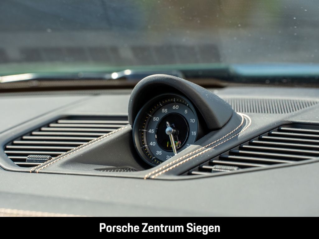 Porsche 992 -2 (911) GT3 mit Touring-Paket