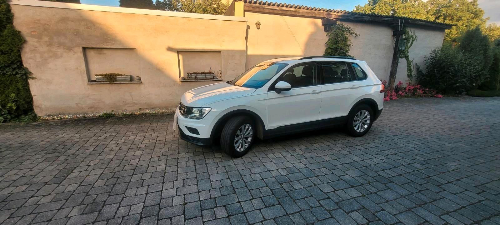 VW VW Tiguan 2 1,4 TSI wenig  Kilometer  Gara...
