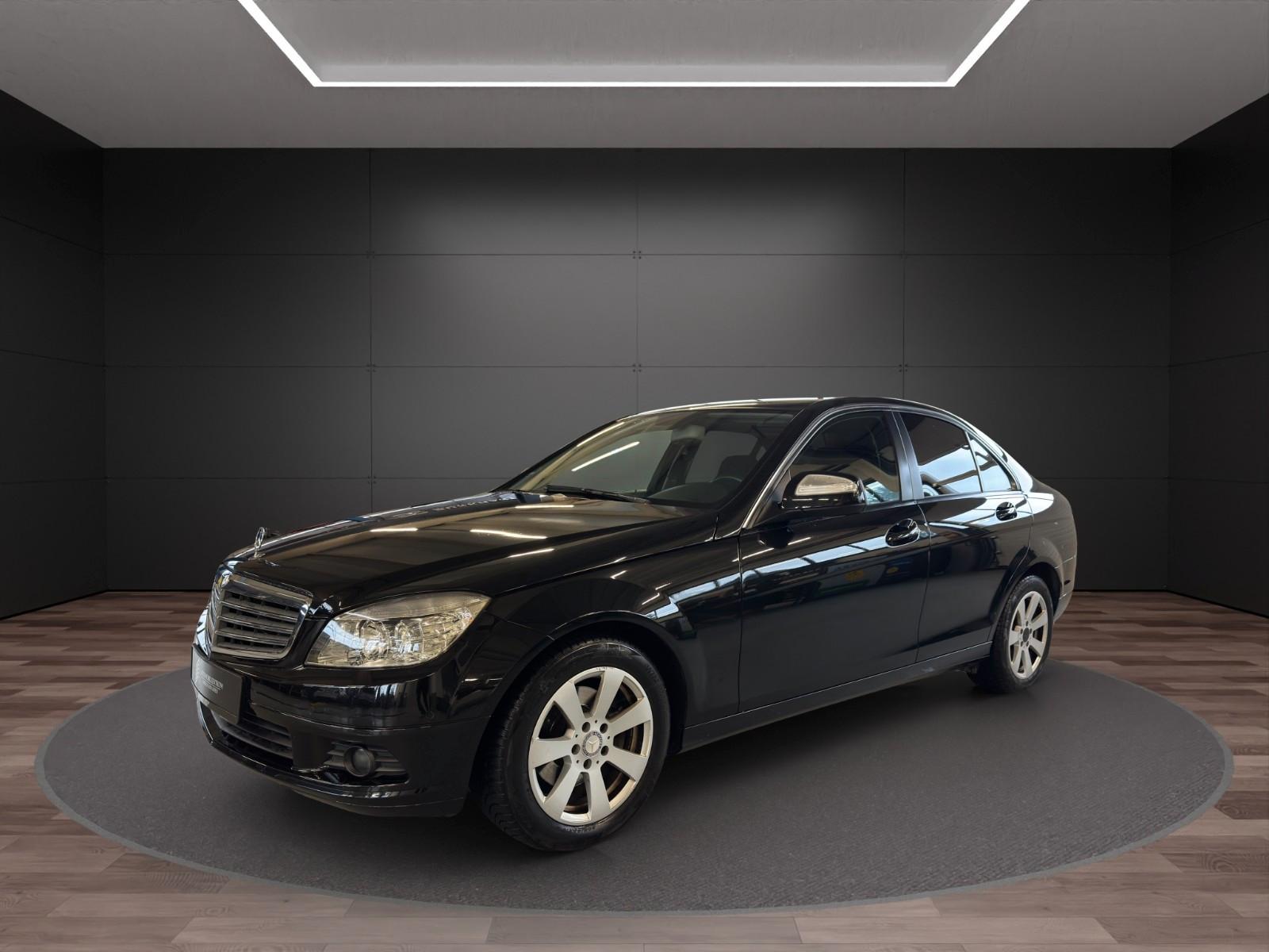 Mercedes-Benz C220 Lim. Automatik l Sitzh. l PDC l Klima l