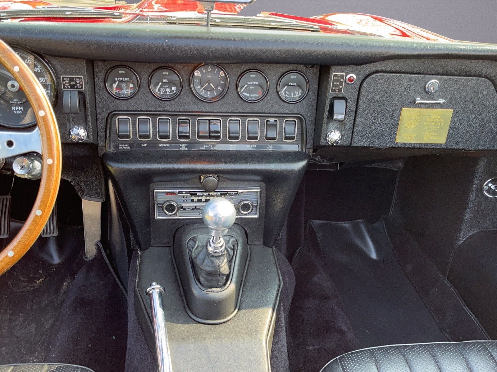 Fahrzeugabbildung Jaguar E-Type 4.2 Cabrio"Elke Sommer"Serie 2 retauriert