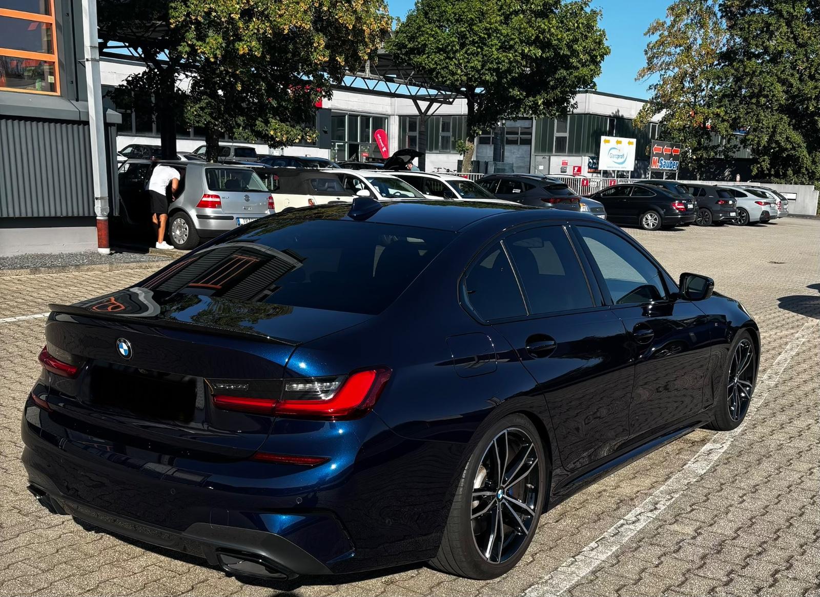 BMW M340i xDrive Auto -