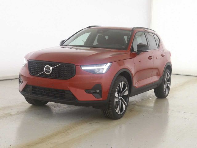 Volvo XC40 B4 B DKG Ultimate Dark