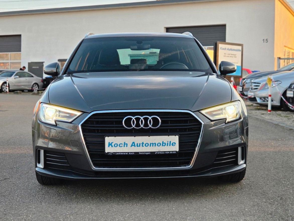 Audi A3 Sportback sport S-line *Teileder*Navi*