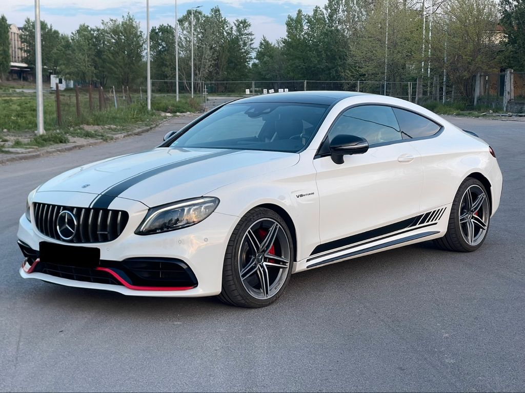 Mercedes-Benz C 63 AMG