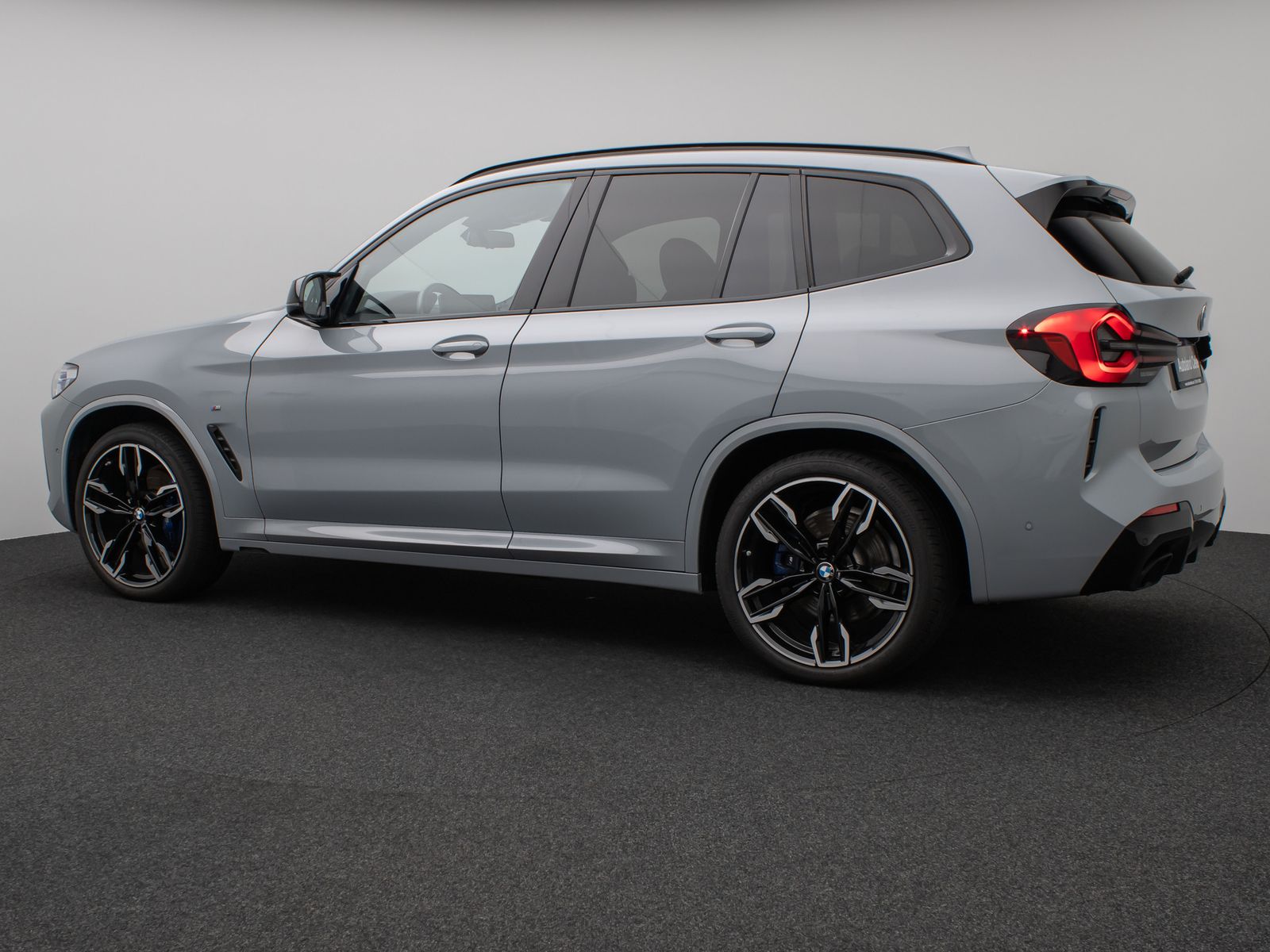 Fahrzeugabbildung BMW X3 M40d Kamera Laser Panorama HUD DAB HiFi AHK