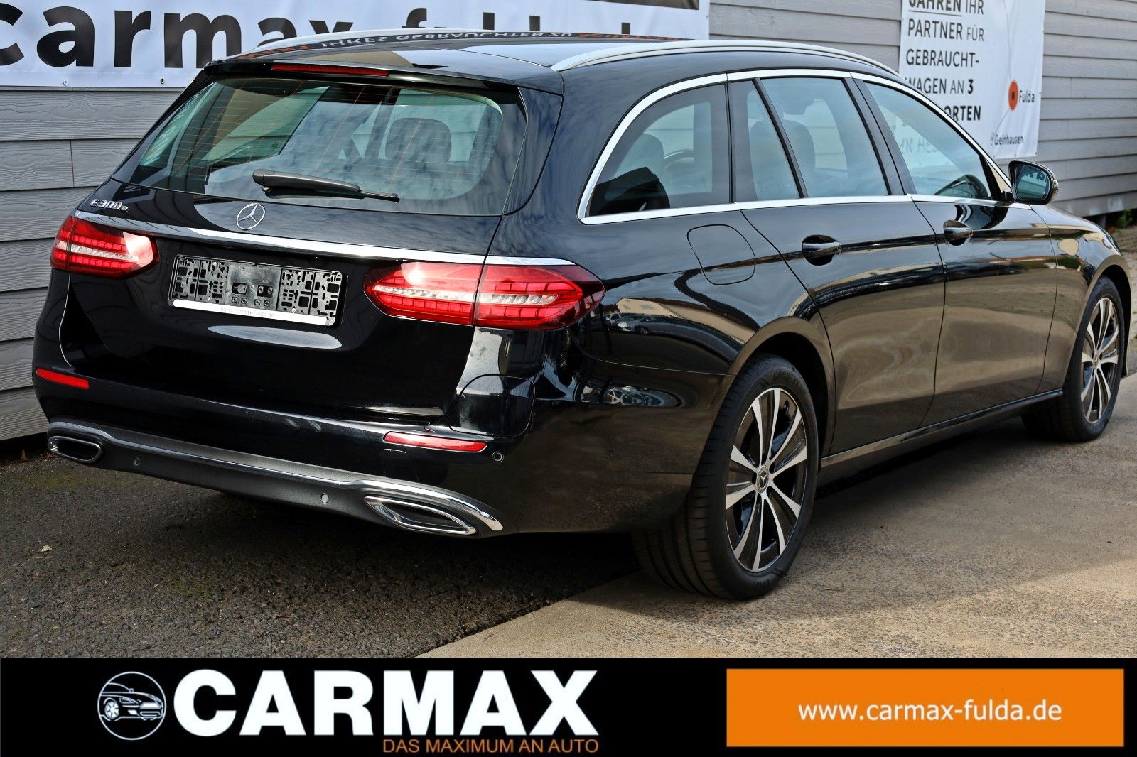 Fahrzeugabbildung Mercedes-Benz E 300 e T Avantgarde,T.Leder,Navi,Kamera,AHK +WR