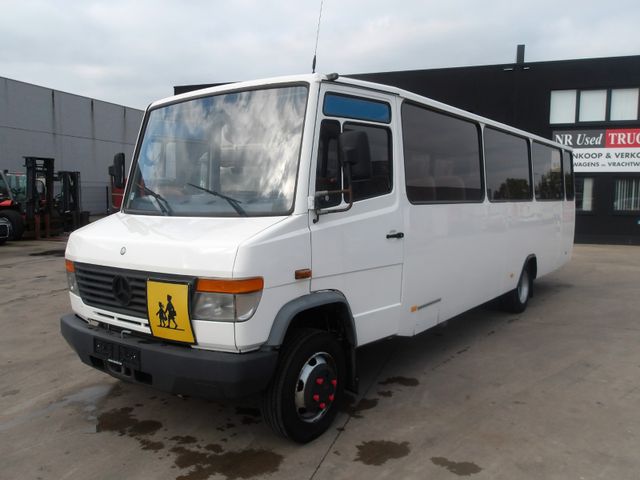 Mercedes-Benz Vario 814 (352)