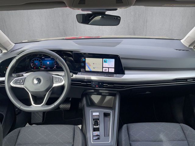 Golf VIII Variant Life 1.5 eTSI Bluetooth Navi