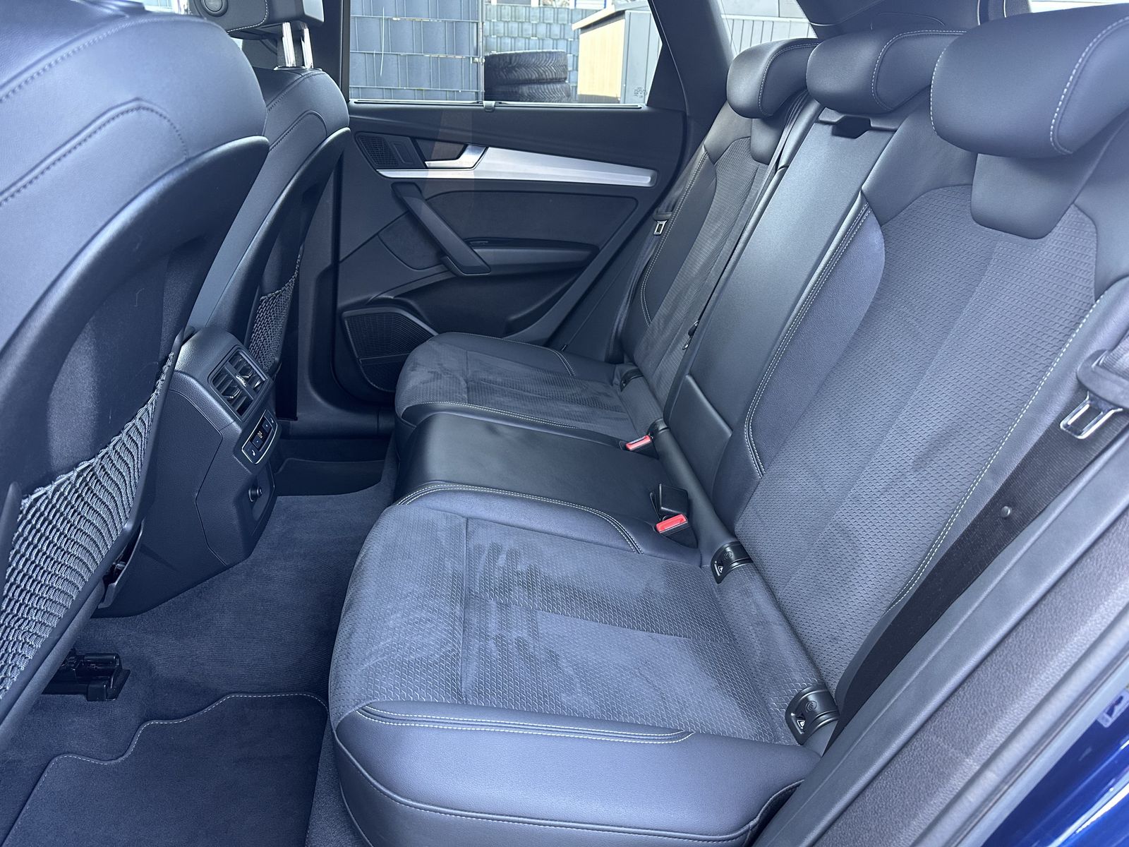 Fahrzeugabbildung Audi Q5 50 TDI Qu S-Line Black NAV+LED+ACC+KAM+21ZOLL