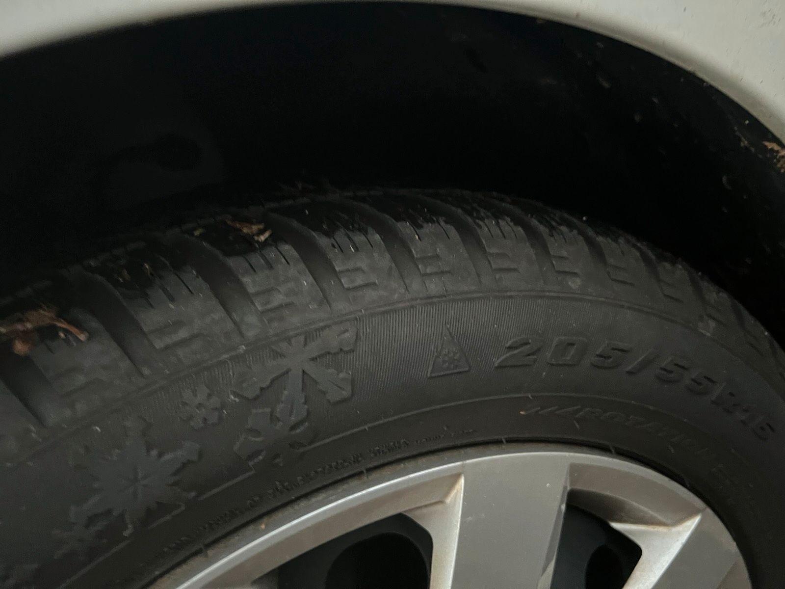 Volkswagen Golf 2012 — photo 11