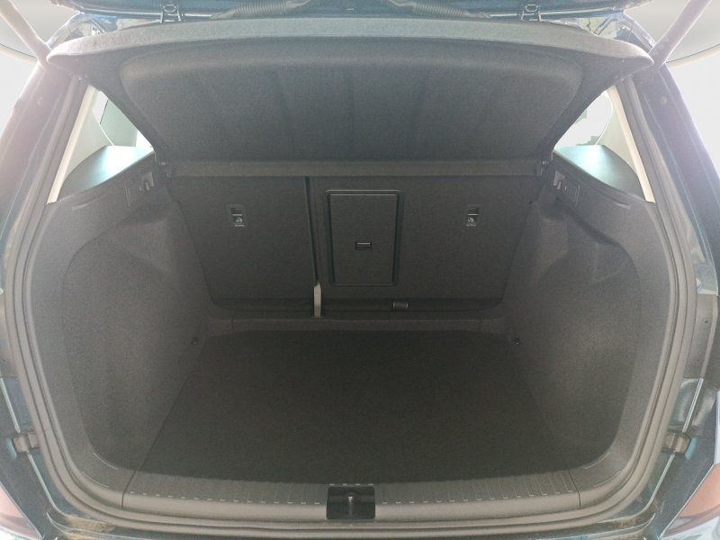 Fahrzeugabbildung SEAT Ateca 1.5 TSI ACT Xperience  ACC+NAVI+LED+KAMERA
