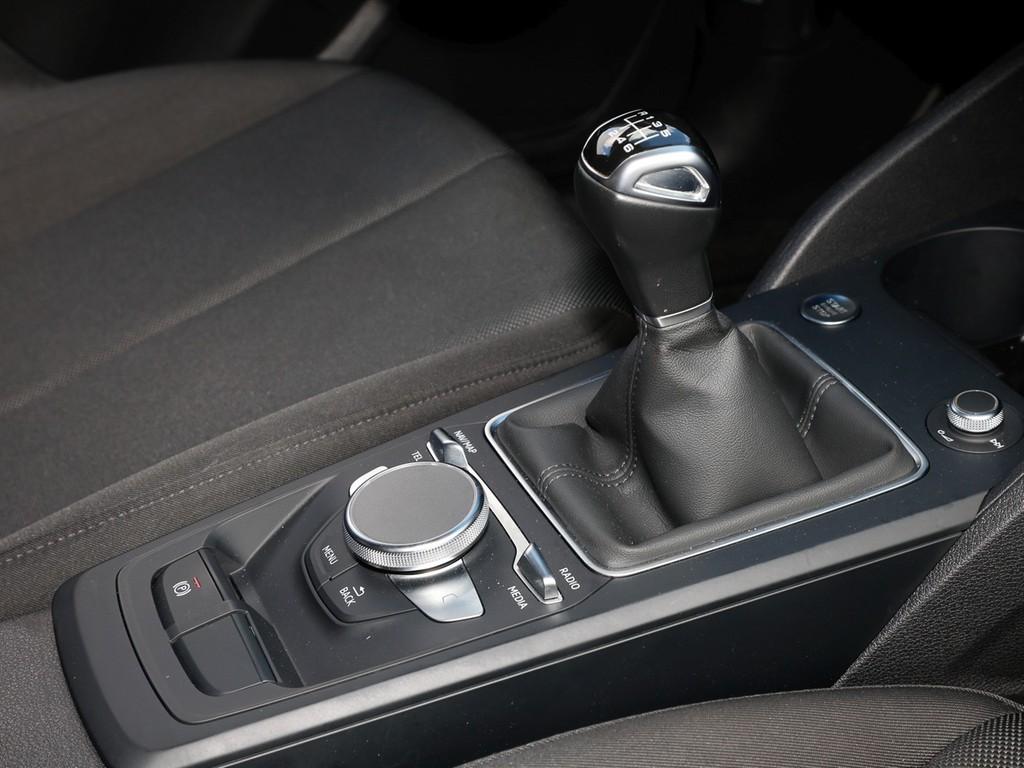 Audi Q2 30 TFSI ACC SitzH AHK, миниатюра 16