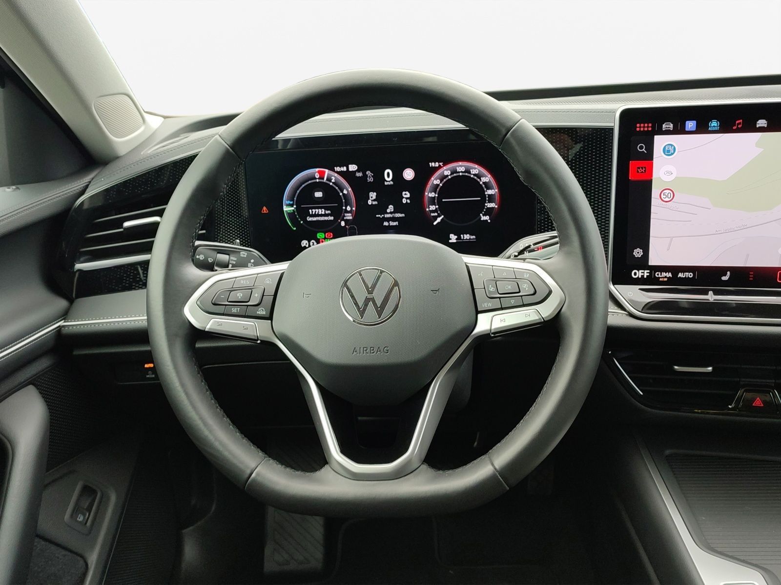 Volkswagen Passat Variant - Bild 12