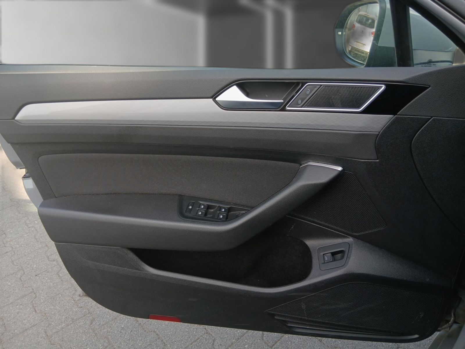 Volkswagen Passat Variant - Bild 16