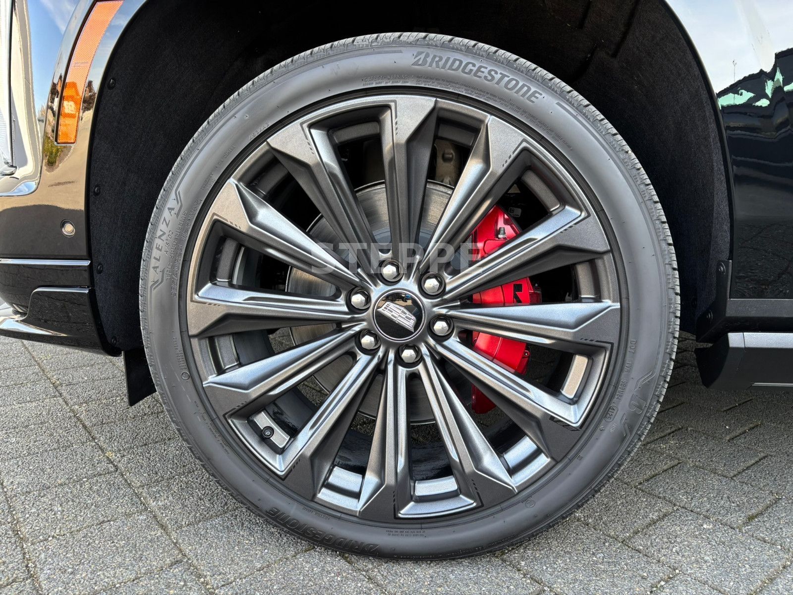 Cadillac Escalade MY26 V-Series 6.2 V8 Supercharged AWD