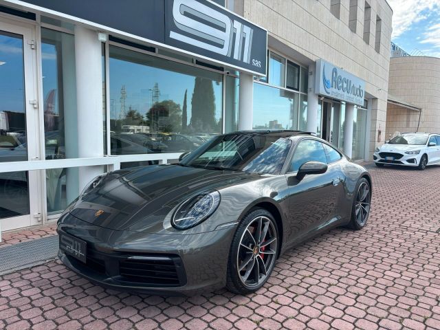 Porsche 911 Carrera 4S