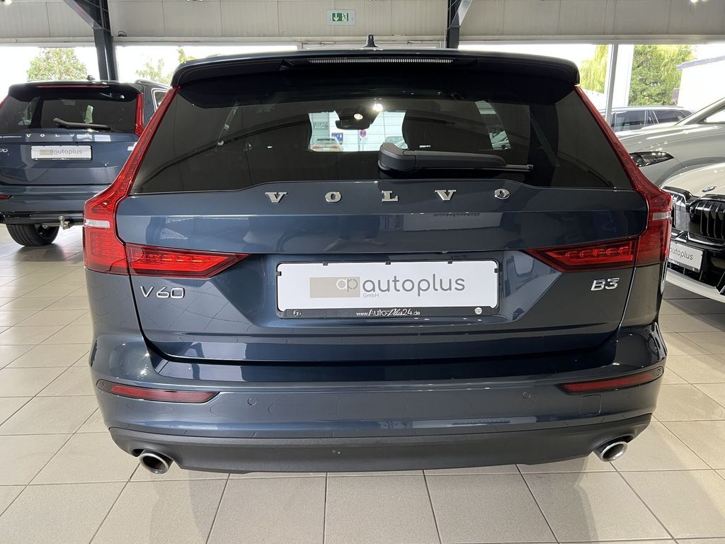 Volvo V60 B3 Momentum Pro BLIS Kamera LED WinterPro