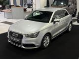 Audi A1 1.6 TDI attraction*NAVI*TÜV NEU*SERVICE NEU* - Audi A1 in Gelsenkirchen