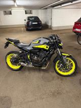 Yamaha MT-07, Top Zustand, A2-tauglich, viel Zubehör - Yamaha Motorräder in Magdeburg