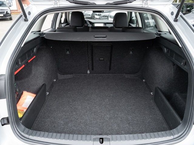 Octavia Combi 2.0 TDI Ambition DSG