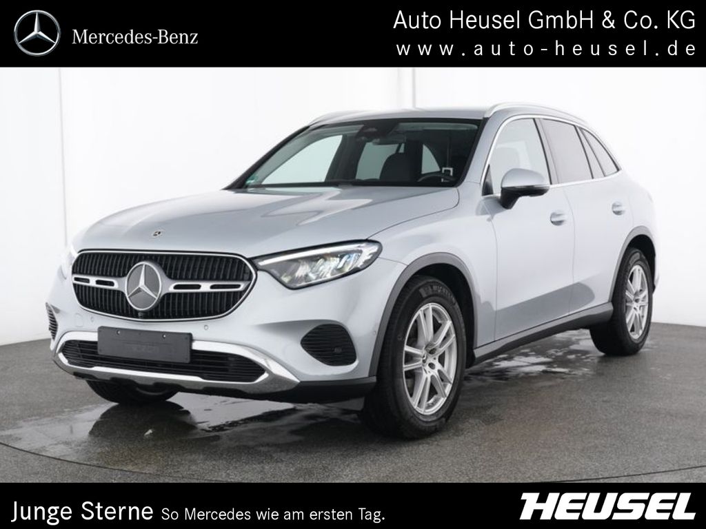 Image of Mercedes-Benz GLC 220