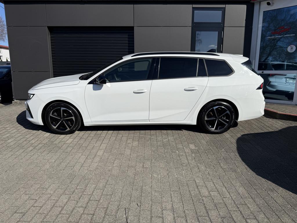 Opel Astra L Sports Tourer 1.2 GS
