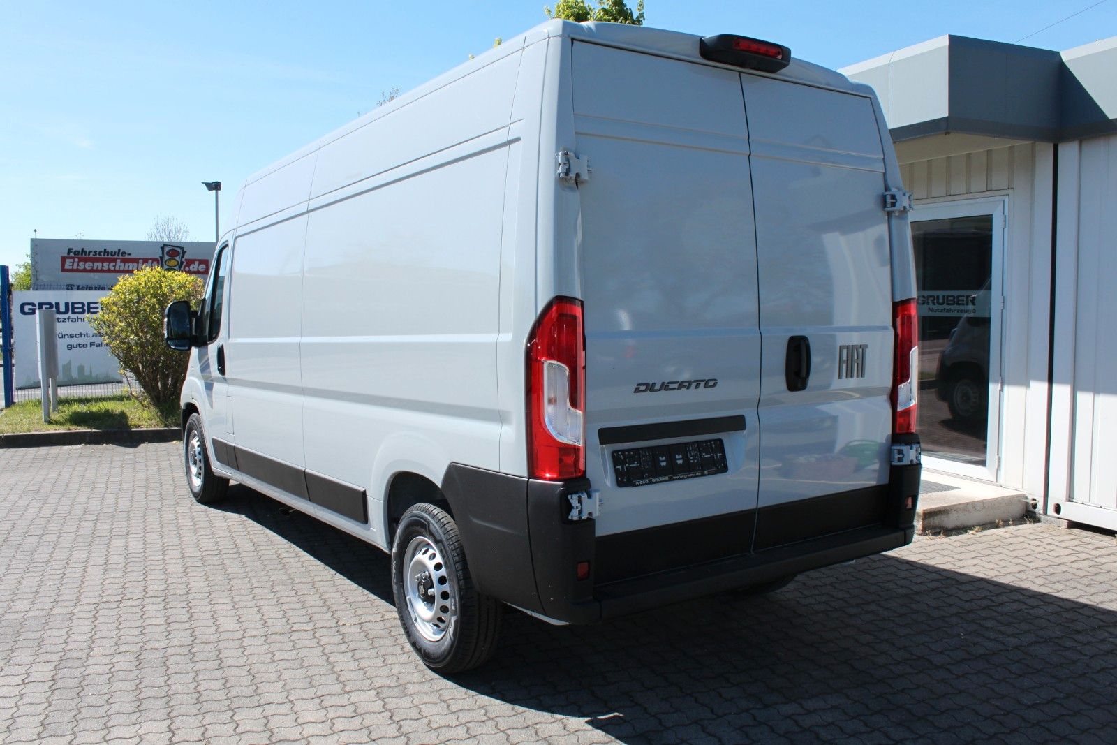 Fahrzeugabbildung Fiat Ducato KaWa  L3H2 Full LED
