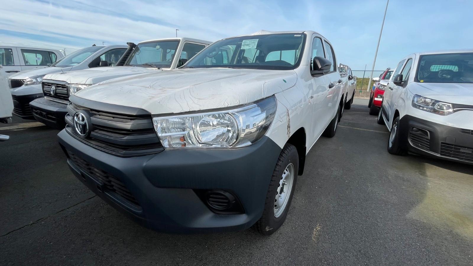 Toyota Hilux 3.0L Country Double Cab *EXPORT OUT EU*