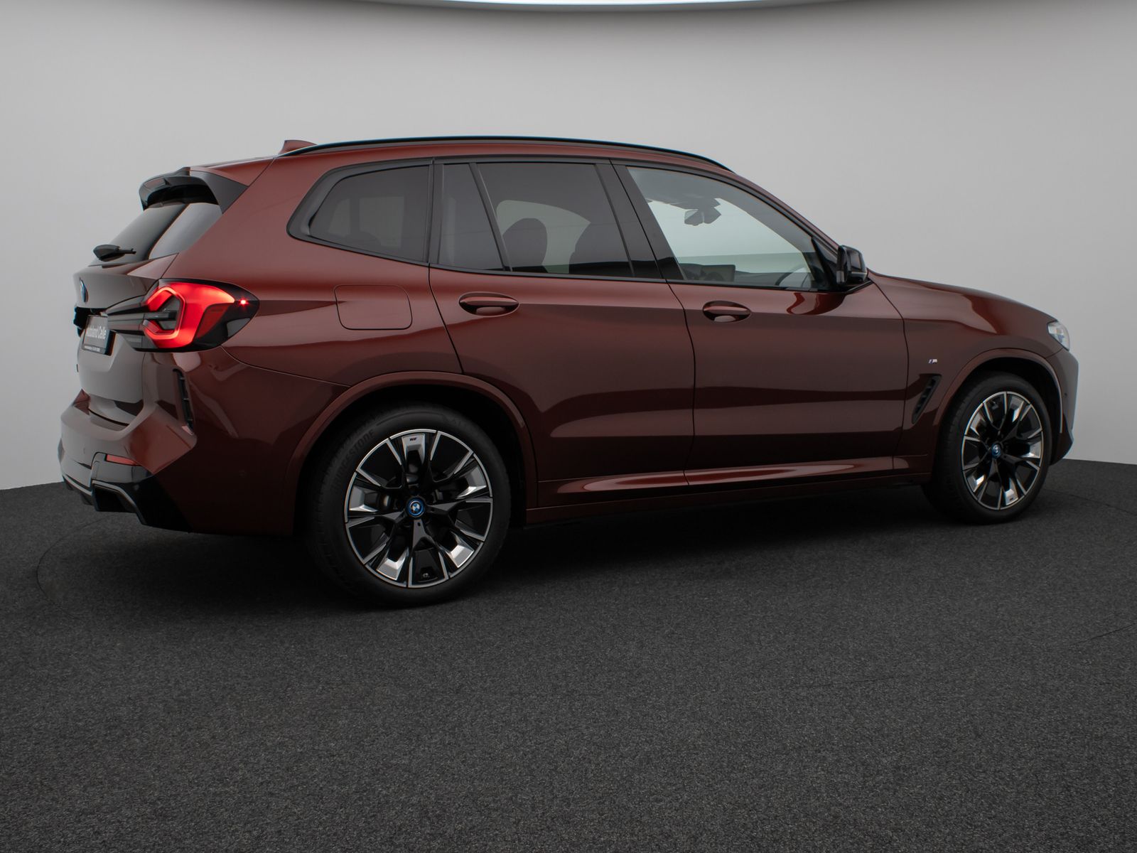 Fahrzeugabbildung BMW iX3 Impressive MSport Panorama Laser 360°HUD H/K