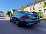 Mercedes-Benz E 220 d Autom. - INSP. NEU - COMAND - Vollleder - Mercedes-Benz E 220 Gebrauchtwagen in Frankfurt