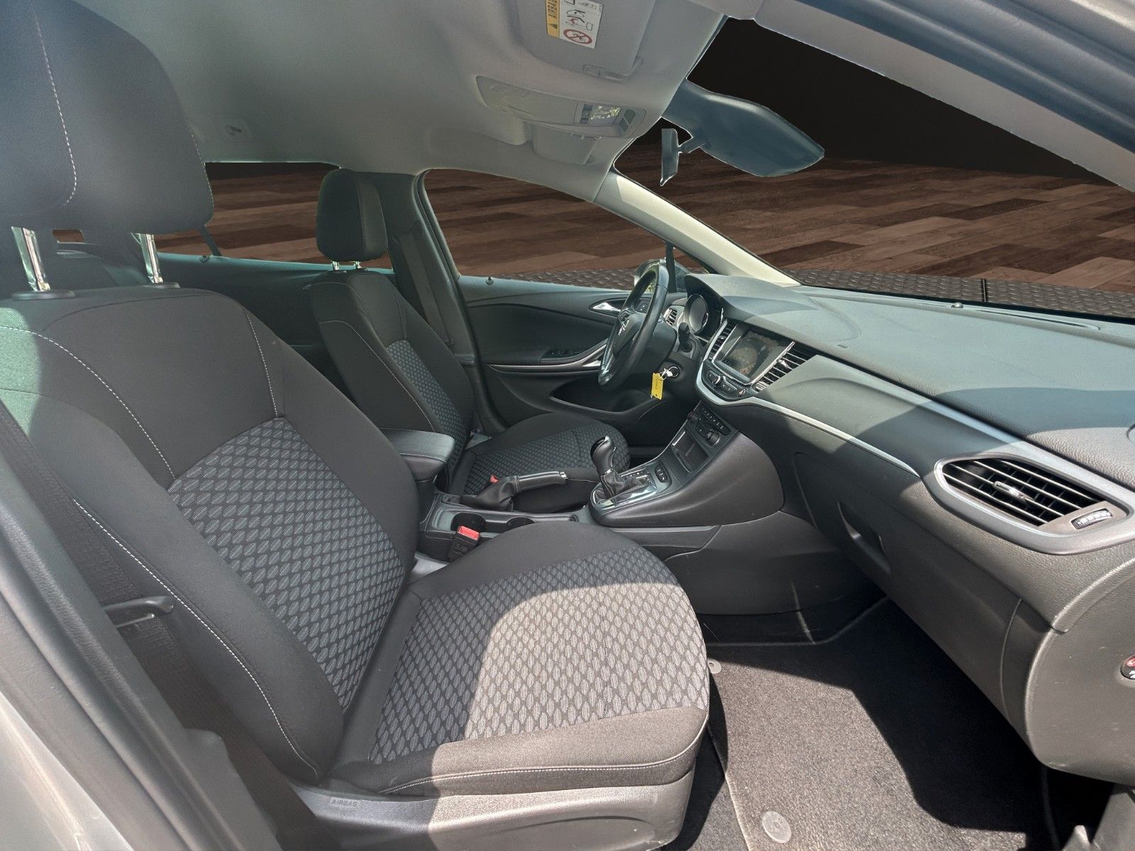Fahrzeugabbildung Opel Astra K Sports Tourer Aut./Kamara/ Start/Stop