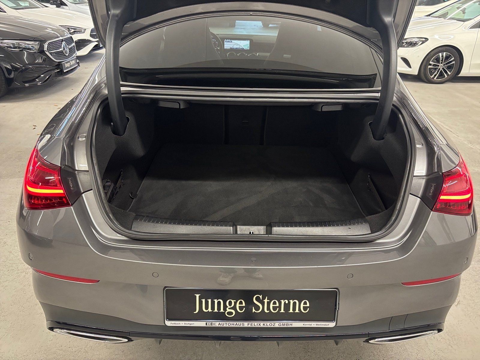 Fahrzeugabbildung Mercedes-Benz CLA 200 AMG*Pano*Burmester*HUD*Night*20"*Distro*