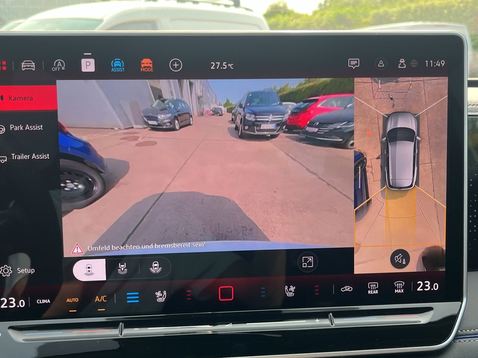 Fahrzeugabbildung Volkswagen Tiguan TDI R-Line 4M DSG MATRIX AHK PANO 20" NAV