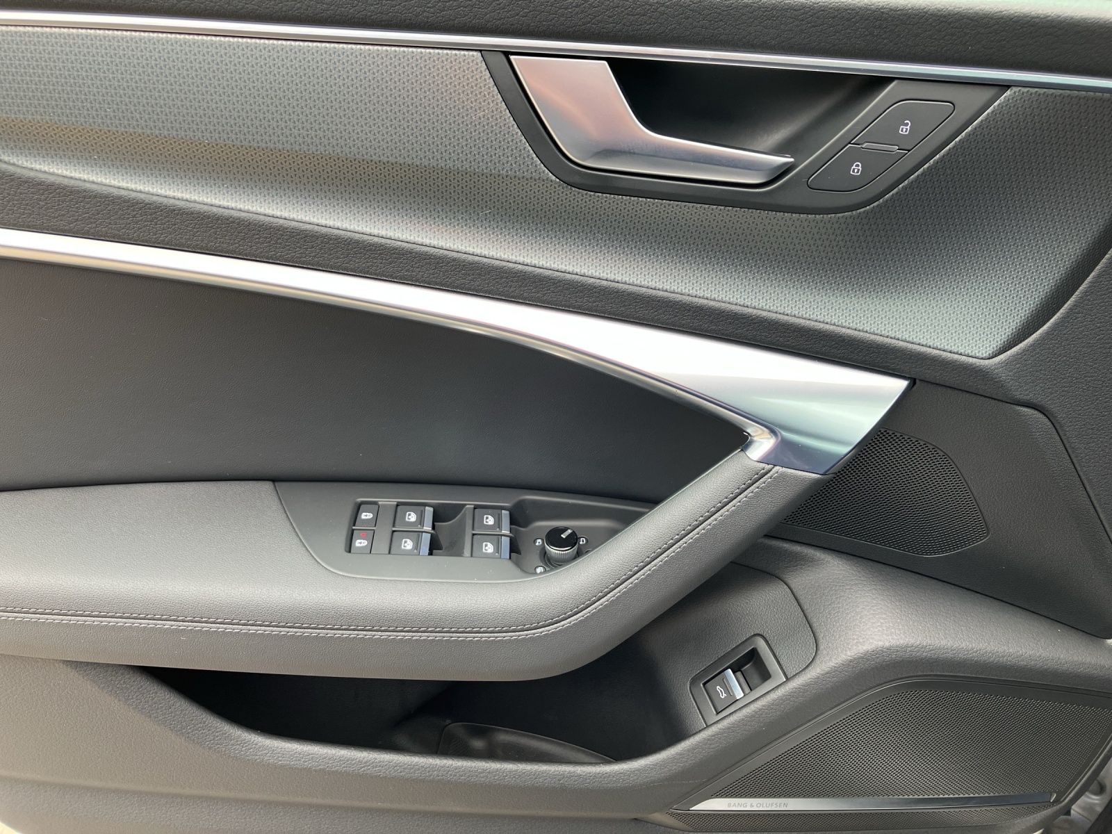 Fahrzeugabbildung Audi A6 Allroad quattro 50 TDI basis HD Matrix B & O
