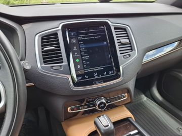 Volvo XC90 - 8