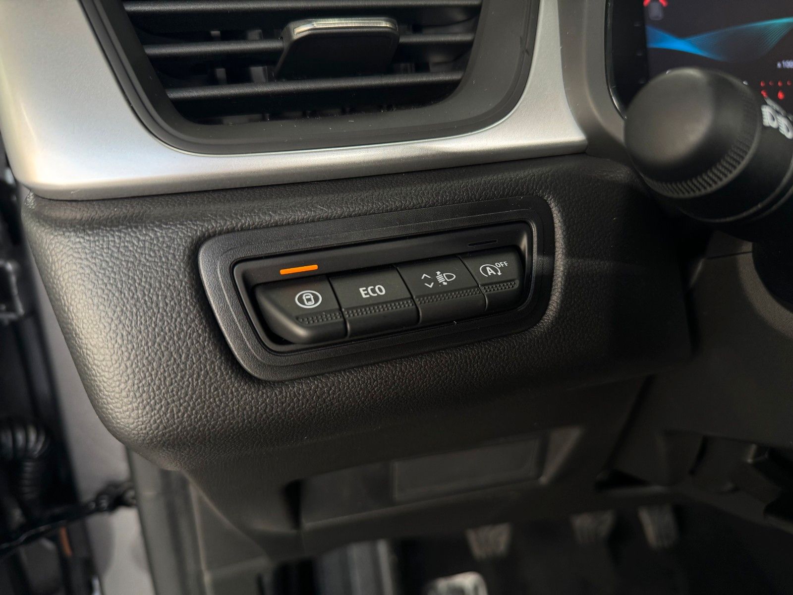 Fahrzeugabbildung Mitsubishi ASX 1.2 Diamant      "Klima Kamera DAB Tempomat"