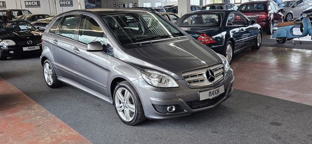 Mercedes-Benz B 200 Bi-Xenon, E-Sitze, u.v.m.