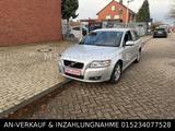 Volvo V50 Kombi 2.0 D Momentum - Volvo V50 mit Diesel-Antrieb: 2.0