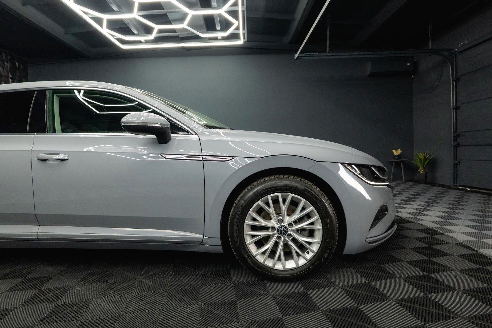 Fahrzeugabbildung Volkswagen Arteon Shooting Brake 2.0 TDI | LED | ACC | DAB+