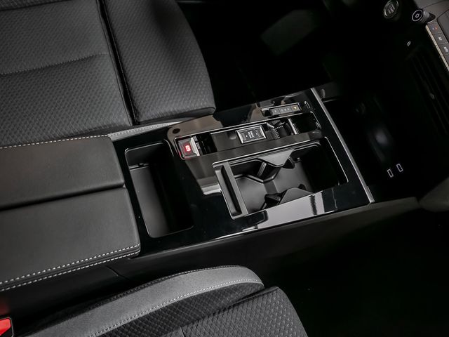 Opel Astra L Sports Tourer 1.2 Edition Spurhalteassi.