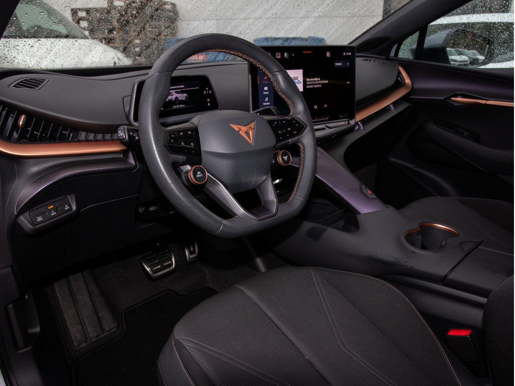 Cupra Tavascan - Bild 10