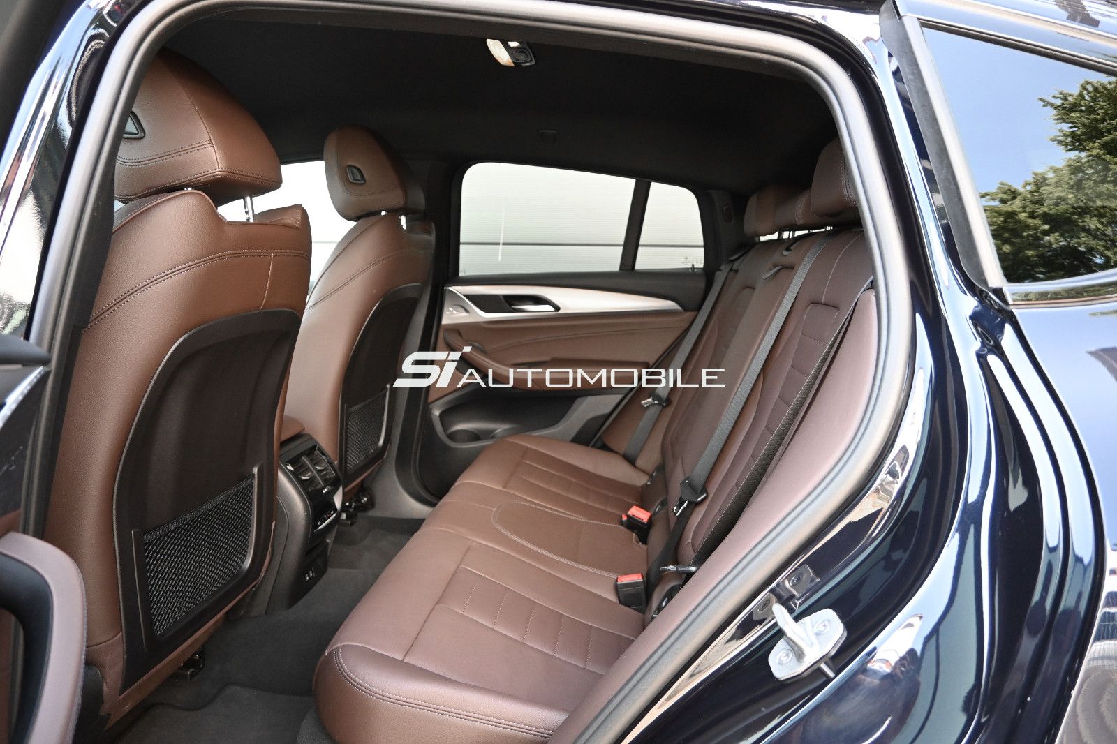 Fahrzeugabbildung BMW X4 xDr.30d M SPORT °ACC°AHK°STANDHEIZUNG°21 ZOLL