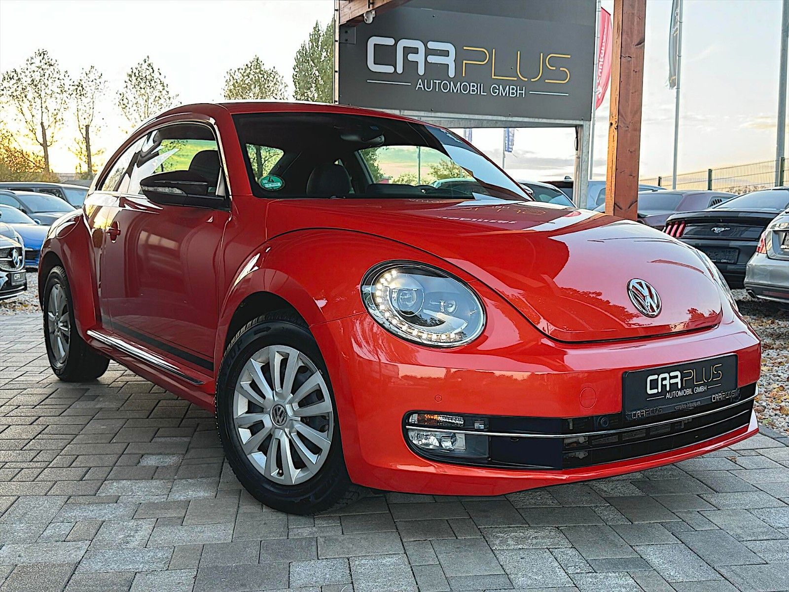 Fahrzeugabbildung Volkswagen Beetle 1.2 Club+ Automatik *Keyless*LED*Kamera*