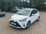 Toyota Yaris 1.5 Hybrid Automatik SHZ PDC Camera - Toyota Yaris Gebrauchtwagen in Hamburg