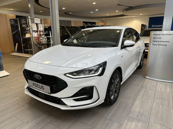 Ford Focus 1.0 EcoBoost Mild-Hybrid ST-Line Winter-P 