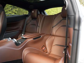 صورة 8 لـ 2021 Ferrari GTC4LUSSO
