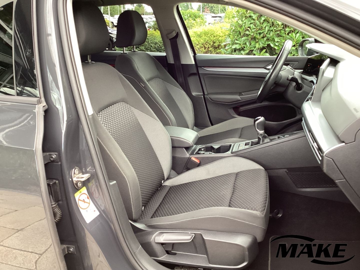 Golf Variant Active 1.5 TSI AHK LED NAV RFK ASG